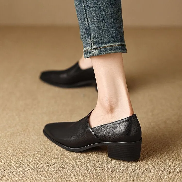 ✨Autumn Hot Sale 50% OFF💕Women's Vintage Pointed Toe Slip-On Soft Shoes