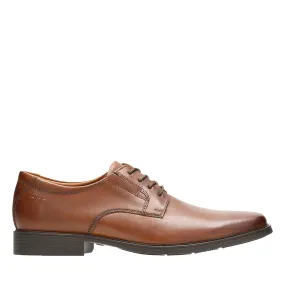 Clarks Tilden Plain Shoes (Wide Fit)