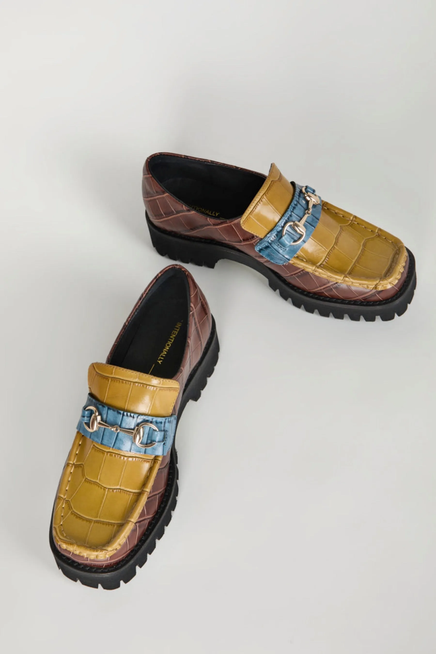 Cliff's Edge HK2 Loafer