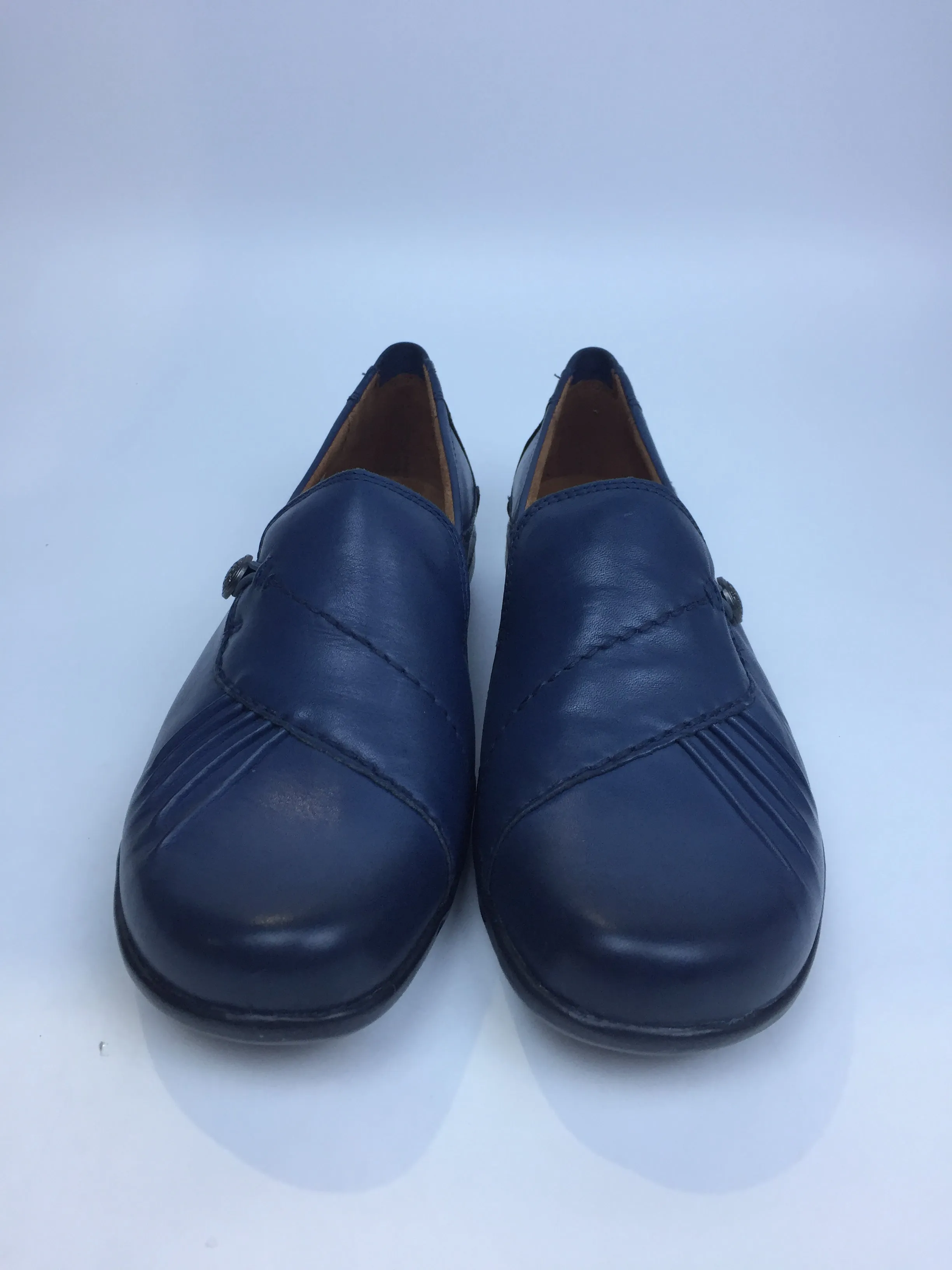 Cobb Hill Women Paulette Flat Navy 9.5 Wide Us Pair of Shoes