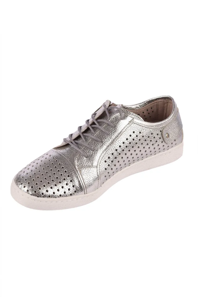 EG17P Sneaker in Silver