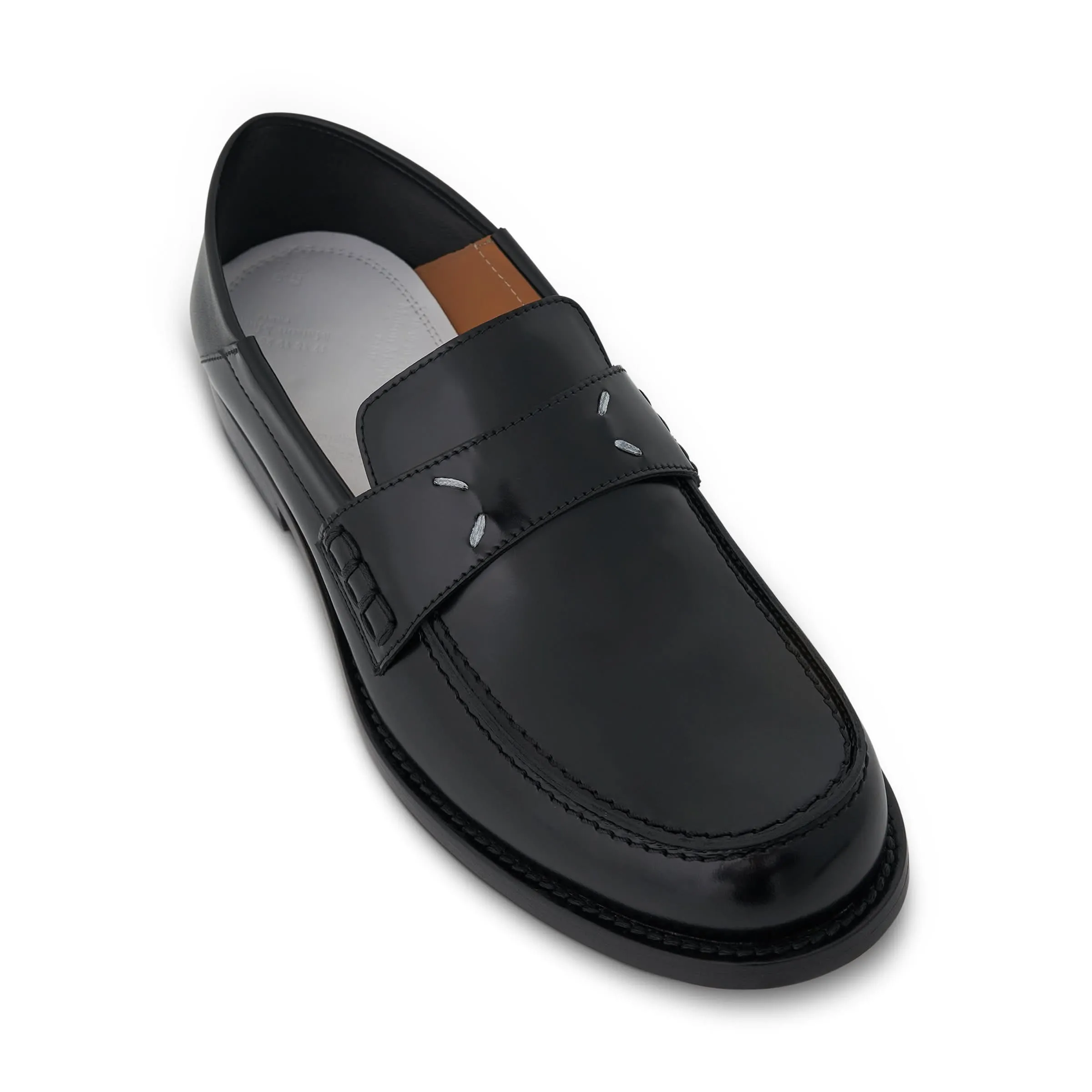 Four Stitch Round Toe Loafer in Black