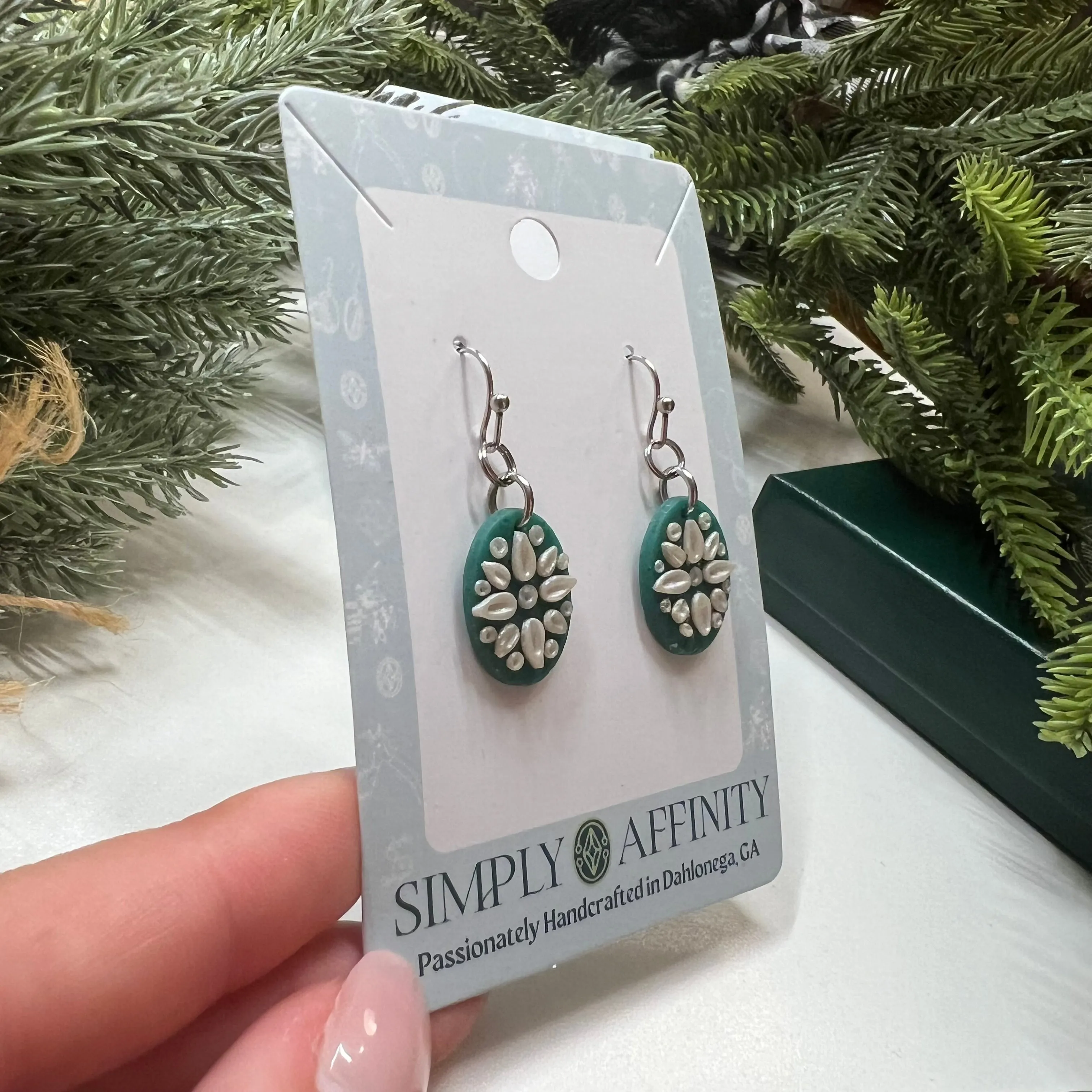 Mandala Earrings in Green & Pearl