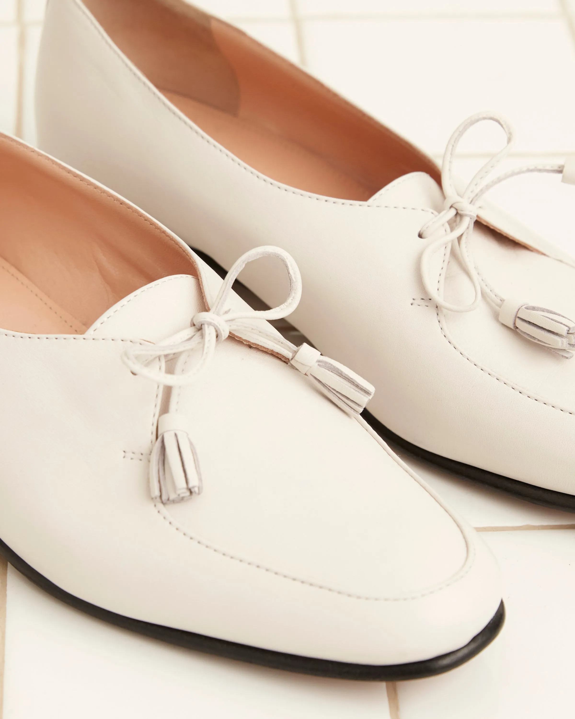 Tassel Shoes - White