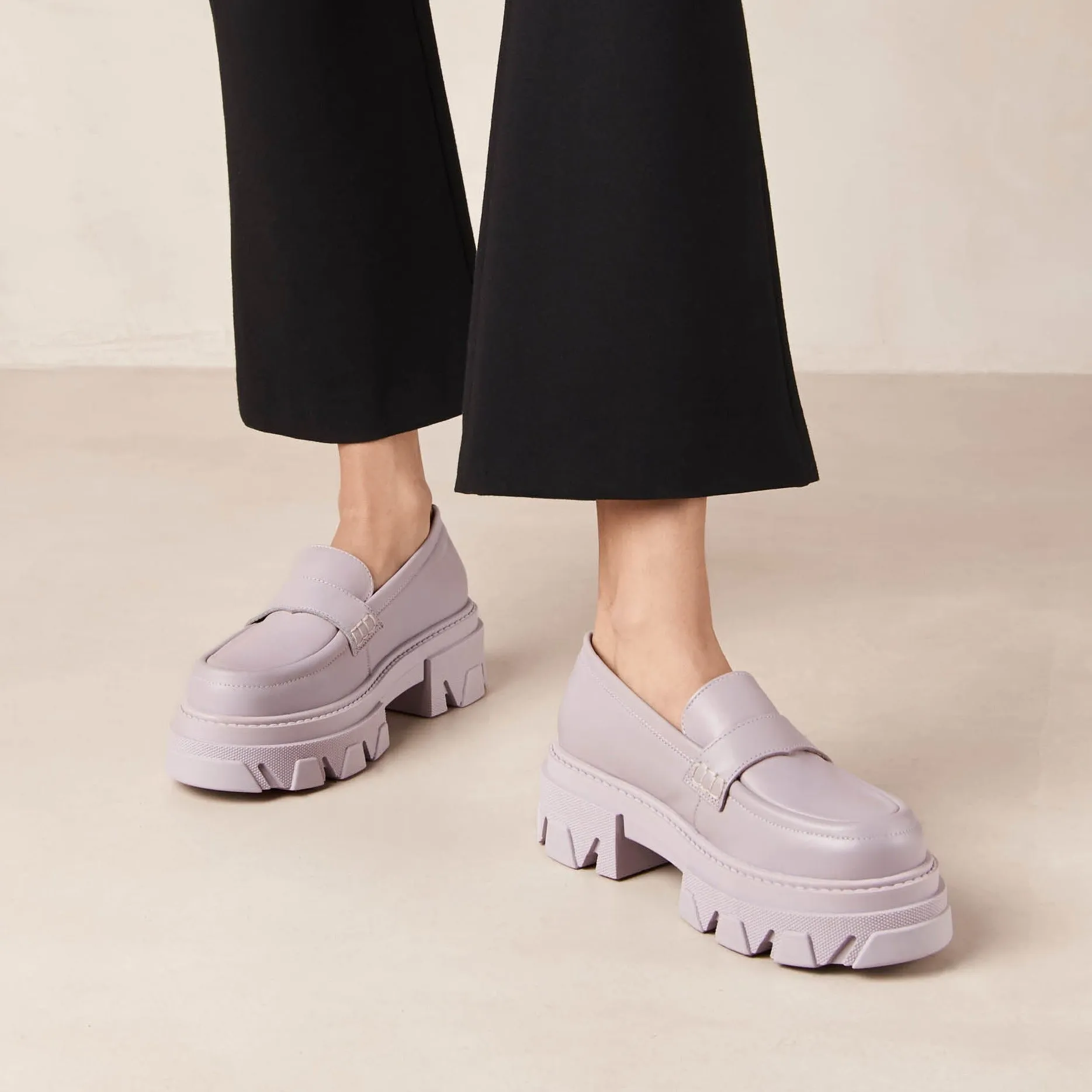 Trailblazer Lila Leather Loafers